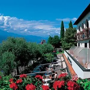 https://hotel-fraderiana.hotelinveneto.com
