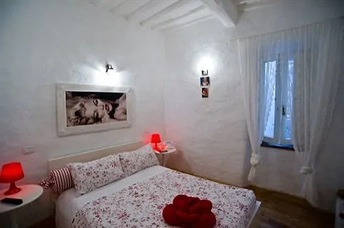 ** Bed & Breakfast Antiche Mura Arezzo Italy